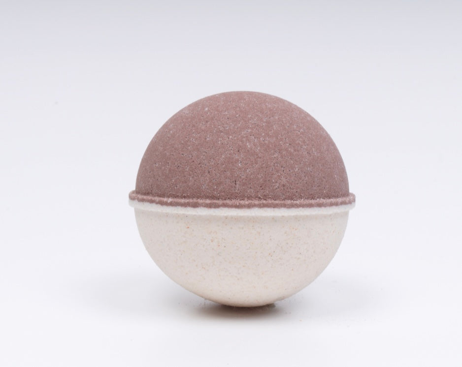 Oatmeal, Milk & Honey Bomb 4.5 oz Round