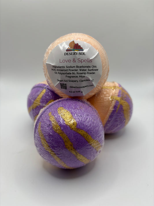 Love & Spells Bath Bomb 4.5 oz Round